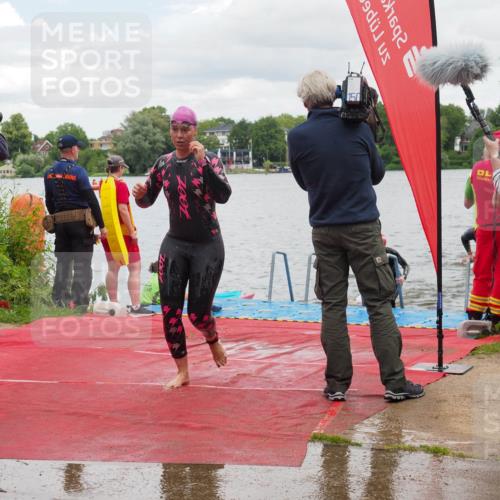 16.06.2024 - 7 Türme Triathlon KatJ http://msf.ph/oto/6321156 16.06.2024 12:09:29 Schwimmen 62, 436, 473, 596, 605 meine-sportfotos.de