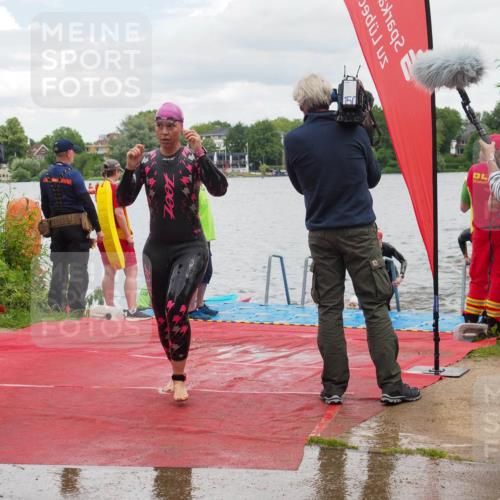 16.06.2024 - 7 Türme Triathlon KatJ http://msf.ph/oto/6321159 16.06.2024 12:09:29 Schwimmen 62, 436, 473, 596, 605 meine-sportfotos.de