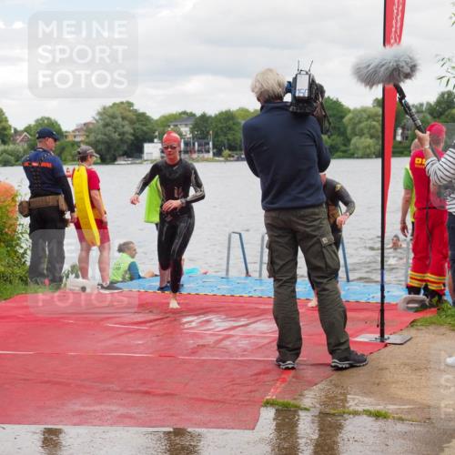 16.06.2024 - 7 Türme Triathlon KatJ http://msf.ph/oto/6321174 16.06.2024 12:09:32 Schwimmen 62, 436, 473, 474, 596, 605 meine-sportfotos.de