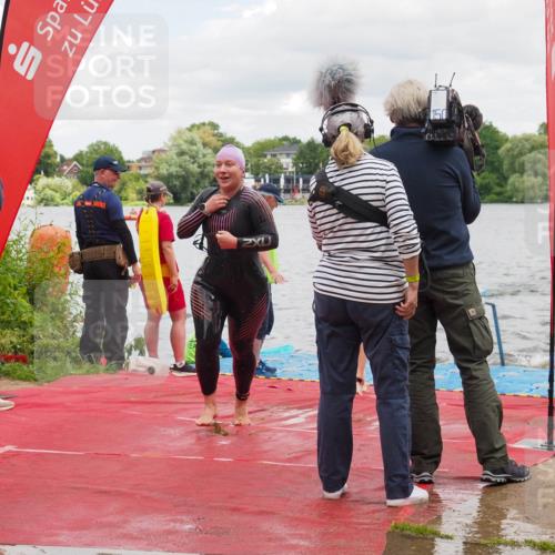 16.06.2024 - 7 Türme Triathlon KatJ http://msf.ph/oto/6321540 16.06.2024 12:10:17 Schwimmen 78, 313, 453, 467, 474, 500, 502, 555 meine-sportfotos.de