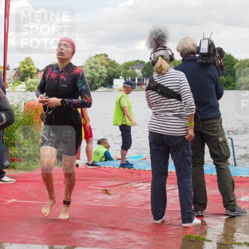 16.06.2024 - 7 Türme Triathlon KatJ http://msf.ph/oto/6321559 16.06.2024 12:10:19 Schwimmen 78, 313, 453, 467, 469, 500, 502, 555 meine-sportfotos.de