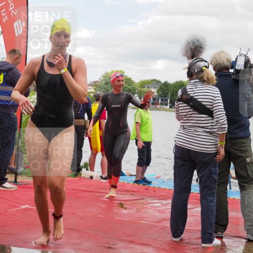 16.06.2024 - 7 Türme Triathlon KatJ http://msf.ph/oto/6321575 16.06.2024 12:10:25 Schwimmen 78, 313, 453, 467, 469, 471, 476, 502, 555, 566 meine-sportfotos.de