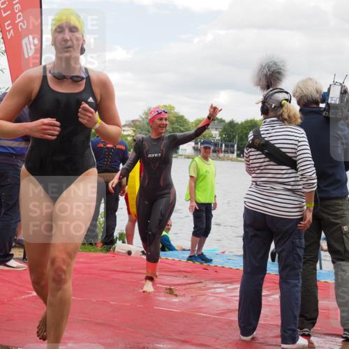 16.06.2024 - 7 Türme Triathlon KatJ http://msf.ph/oto/6321583 16.06.2024 12:10:26 Schwimmen 78, 139, 313, 453, 467, 469, 471, 476, 502, 555, 566 meine-sportfotos.de