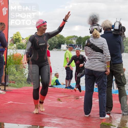 16.06.2024 - 7 Türme Triathlon KatJ http://msf.ph/oto/6321598 16.06.2024 12:10:27 Schwimmen 78, 139, 313, 453, 467, 469, 471, 476, 502, 566 meine-sportfotos.de