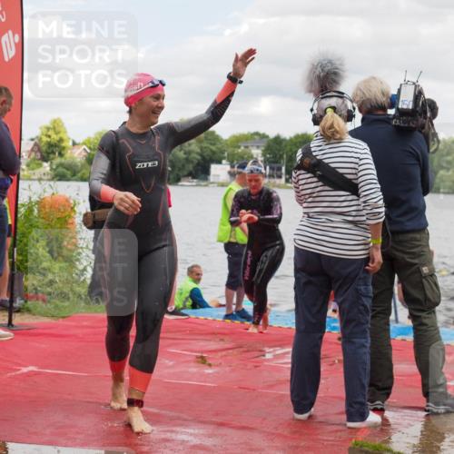 16.06.2024 - 7 Türme Triathlon KatJ http://msf.ph/oto/6321603 16.06.2024 12:10:28 Schwimmen 78, 139, 313, 453, 467, 469, 471, 476, 502, 566 meine-sportfotos.de