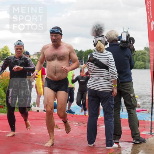 16.06.2024 - 7 Türme Triathlon KatJ http://msf.ph/oto/6321633 16.06.2024 12:10:29 Schwimmen 78, 139, 313, 453, 467, 469, 471, 476, 502, 566 meine-sportfotos.de