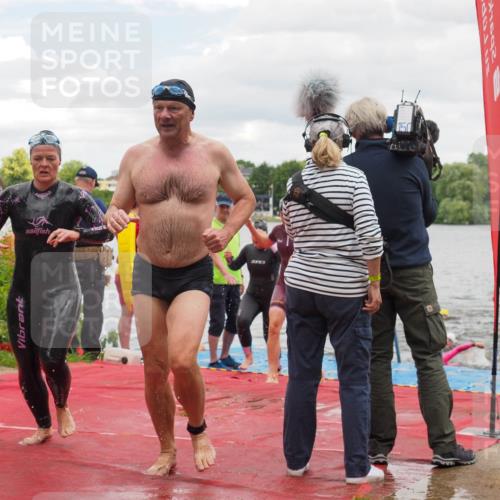 16.06.2024 - 7 Türme Triathlon KatJ http://msf.ph/oto/6321636 16.06.2024 12:10:30 Schwimmen 78, 139, 313, 453, 469, 471, 476, 502, 566 meine-sportfotos.de