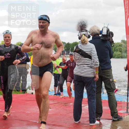 16.06.2024 - 7 Türme Triathlon KatJ http://msf.ph/oto/6321639 16.06.2024 12:10:30 Schwimmen 78, 139, 313, 453, 469, 471, 476, 502, 566 meine-sportfotos.de