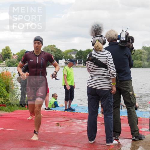 16.06.2024 - 7 Türme Triathlon KatJ http://msf.ph/oto/6321655 16.06.2024 12:10:31 Schwimmen 78, 139, 313, 453, 469, 471, 476, 502, 566 meine-sportfotos.de
