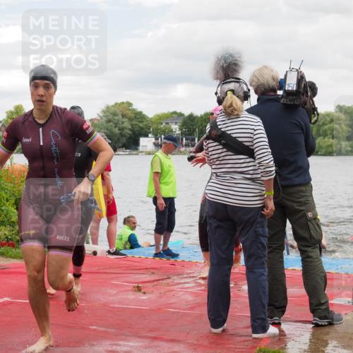 16.06.2024 - 7 Türme Triathlon KatJ http://msf.ph/oto/6321663 16.06.2024 12:10:32 Schwimmen 78, 139, 313, 453, 469, 471, 476, 502, 566 meine-sportfotos.de