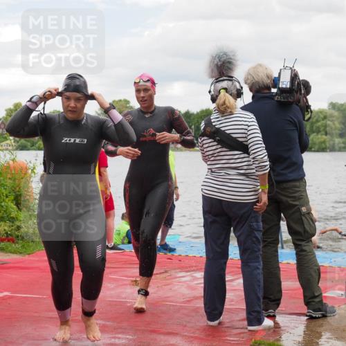 16.06.2024 - 7 Türme Triathlon KatJ http://msf.ph/oto/6321672 16.06.2024 12:10:33 Schwimmen 78, 139, 313, 453, 469, 471, 476, 502, 566 meine-sportfotos.de