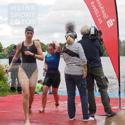 16.06.2024 - 7 Türme Triathlon KatJ http://msf.ph/oto/6321712 16.06.2024 12:10:38 Schwimmen 71, 78, 139, 313, 429, 453, 469, 471, 476, 566 meine-sportfotos.de