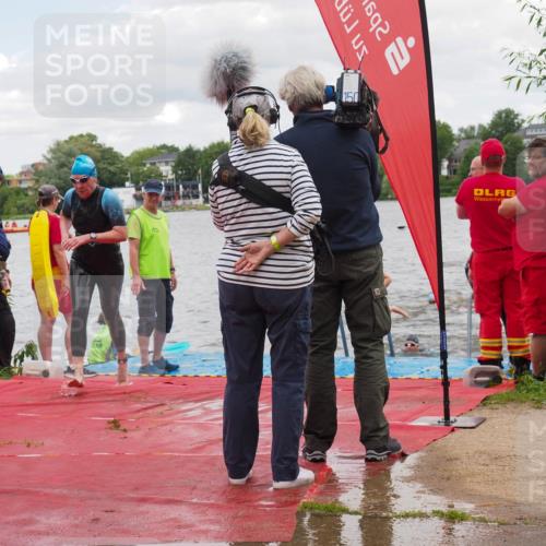 16.06.2024 - 7 Türme Triathlon KatJ http://msf.ph/oto/6321754 16.06.2024 12:10:46 Schwimmen 63, 71, 78, 139, 312, 313, 351, 429, 435, 453, 469, 471, 476, 505, 566 meine-sportfotos.de