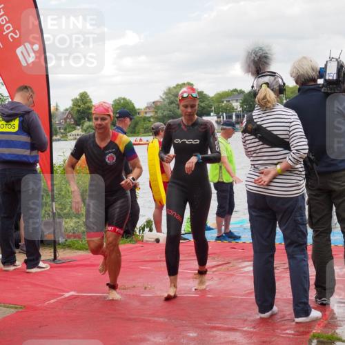 16.06.2024 - 7 Türme Triathlon KatJ http://msf.ph/oto/6321795 16.06.2024 12:10:51 Schwimmen 63, 71, 139, 312, 313, 351, 429, 435, 453, 469, 471, 476, 499, 505, 566 meine-sportfotos.de