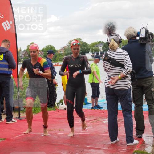 16.06.2024 - 7 Türme Triathlon KatJ http://msf.ph/oto/6321798 16.06.2024 12:10:51 Schwimmen 63, 71, 139, 312, 313, 351, 429, 435, 453, 469, 471, 476, 499, 505, 566 meine-sportfotos.de