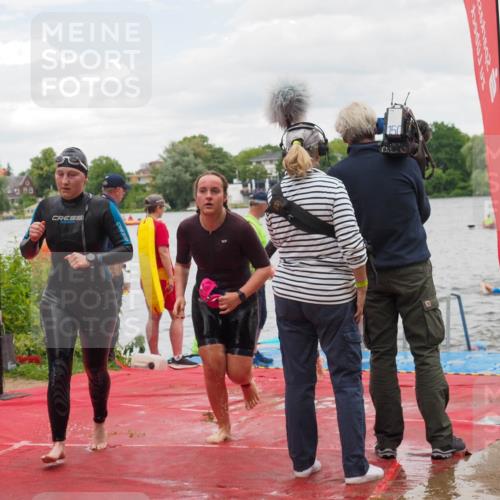 16.06.2024 - 7 Türme Triathlon KatJ http://msf.ph/oto/6321841 16.06.2024 12:10:59 Schwimmen 63, 71, 139, 299, 312, 351, 354, 429, 434, 435, 453, 469, 471, 476, 499, 505, 566, 577 meine-sportfotos.de