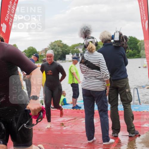 16.06.2024 - 7 Türme Triathlon KatJ http://msf.ph/oto/6321855 16.06.2024 12:11:00 Schwimmen 63, 71, 139, 299, 312, 351, 354, 429, 434, 435, 469, 471, 476, 499, 505, 566, 577 meine-sportfotos.de