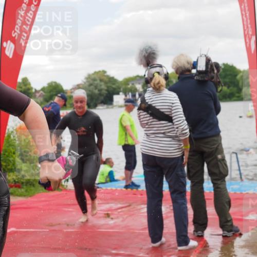 16.06.2024 - 7 Türme Triathlon KatJ http://msf.ph/oto/6321858 16.06.2024 12:11:00 Schwimmen 63, 71, 139, 299, 312, 351, 354, 429, 434, 435, 469, 471, 476, 499, 505, 566, 577 meine-sportfotos.de