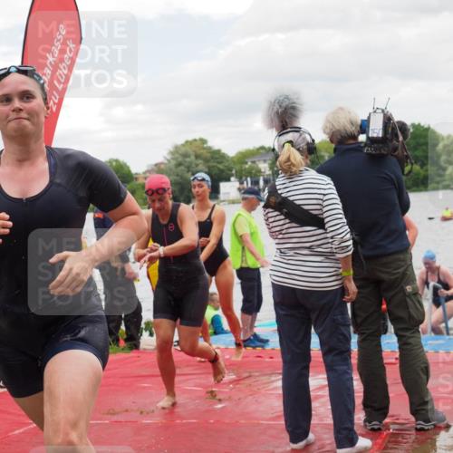 16.06.2024 - 7 Türme Triathlon KatJ http://msf.ph/oto/6321898 16.06.2024 12:11:05 Schwimmen 63, 71, 139, 299, 312, 351, 354, 429, 434, 435, 469, 471, 476, 499, 505, 566, 577 meine-sportfotos.de