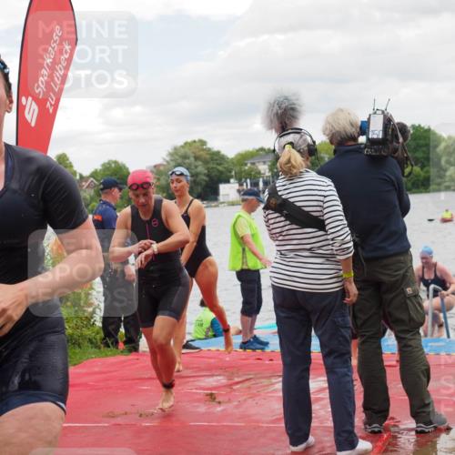 16.06.2024 - 7 Türme Triathlon KatJ http://msf.ph/oto/6321901 16.06.2024 12:11:05 Schwimmen 63, 71, 139, 299, 312, 351, 354, 429, 434, 435, 469, 471, 476, 499, 505, 566, 577 meine-sportfotos.de