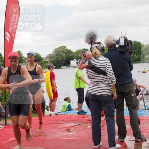 16.06.2024 - 7 Türme Triathlon KatJ http://msf.ph/oto/6321909 16.06.2024 12:11:05 Schwimmen 63, 71, 139, 299, 312, 351, 354, 429, 434, 435, 469, 471, 476, 499, 505, 566, 577 meine-sportfotos.de