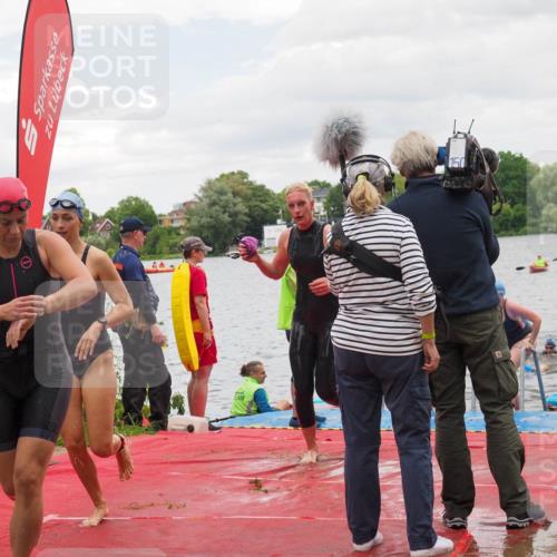 16.06.2024 - 7 Türme Triathlon KatJ http://msf.ph/oto/6321915 16.06.2024 12:11:06 Schwimmen 63, 71, 139, 299, 312, 351, 354, 429, 434, 435, 469, 471, 476, 499, 505, 566, 577 meine-sportfotos.de