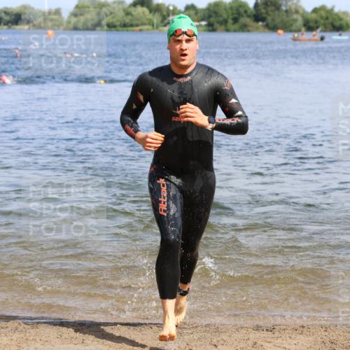 16.06.2024 - 26. Vierlanden-Triathlon Strokosch-Dieckow http://msf.ph/oto/6321918 16.06.2024 10:55:07 Schwimmen 243, 272, 332, 338, 343, 243, 272, 332, 338, 343 meine-sportfotos.de