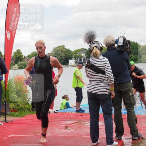 16.06.2024 - 7 Türme Triathlon KatJ http://msf.ph/oto/6321929 16.06.2024 12:11:07 Schwimmen 63, 71, 139, 299, 312, 351, 354, 429, 434, 435, 471, 476, 499, 505, 566, 577 meine-sportfotos.de