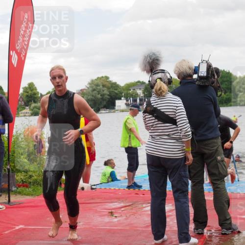 16.06.2024 - 7 Türme Triathlon KatJ http://msf.ph/oto/6321931 16.06.2024 12:11:07 Schwimmen 63, 71, 139, 299, 312, 351, 354, 429, 434, 435, 471, 476, 499, 505, 566, 577 meine-sportfotos.de
