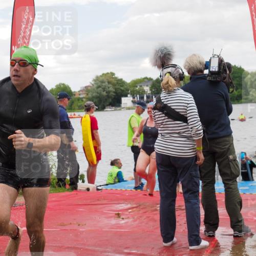 16.06.2024 - 7 Türme Triathlon KatJ http://msf.ph/oto/6321955 16.06.2024 12:11:09 Schwimmen 63, 71, 139, 299, 312, 351, 354, 429, 434, 435, 471, 476, 499, 505, 566, 577 meine-sportfotos.de