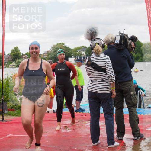 16.06.2024 - 7 Türme Triathlon KatJ http://msf.ph/oto/6321983 16.06.2024 12:11:11 Schwimmen 63, 71, 139, 299, 312, 351, 354, 429, 434, 435, 499, 505, 566, 577 meine-sportfotos.de