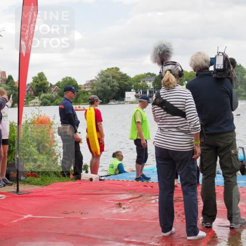 16.06.2024 - 7 Türme Triathlon KatJ http://msf.ph/oto/6322005 16.06.2024 12:11:14 Schwimmen 63, 71, 80, 299, 312, 351, 354, 429, 434, 435, 499, 505, 577 meine-sportfotos.de