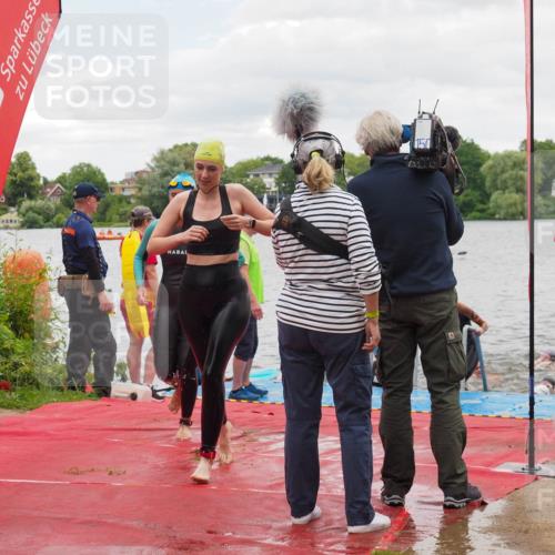 16.06.2024 - 7 Türme Triathlon KatJ http://msf.ph/oto/6322015 16.06.2024 12:11:16 Schwimmen 63, 71, 80, 299, 312, 351, 354, 429, 434, 435, 499, 505, 577 meine-sportfotos.de
