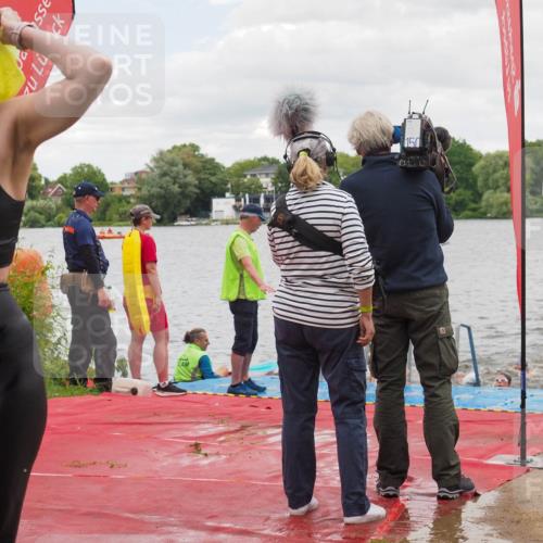16.06.2024 - 7 Türme Triathlon KatJ http://msf.ph/oto/6322047 16.06.2024 12:11:17 Schwimmen 63, 71, 80, 299, 312, 351, 354, 429, 434, 435, 499, 505, 577 meine-sportfotos.de