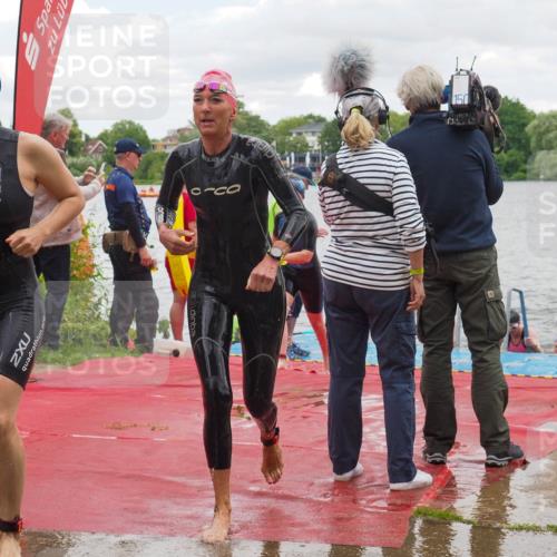 16.06.2024 - 7 Türme Triathlon KatJ http://msf.ph/oto/6322108 16.06.2024 12:11:23 Schwimmen 63, 71, 80, 299, 312, 351, 354, 429, 434, 435, 468, 499, 505, 577 meine-sportfotos.de