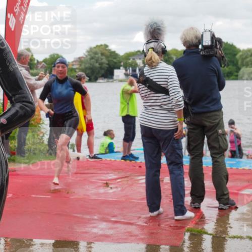 16.06.2024 - 7 Türme Triathlon KatJ http://msf.ph/oto/6322130 16.06.2024 12:11:24 Schwimmen 63, 80, 299, 312, 351, 354, 429, 434, 435, 468, 499, 505, 577 meine-sportfotos.de