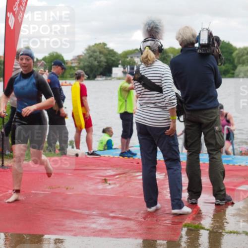16.06.2024 - 7 Türme Triathlon KatJ http://msf.ph/oto/6322139 16.06.2024 12:11:24 Schwimmen 63, 80, 299, 312, 351, 354, 429, 434, 435, 468, 499, 505, 577 meine-sportfotos.de