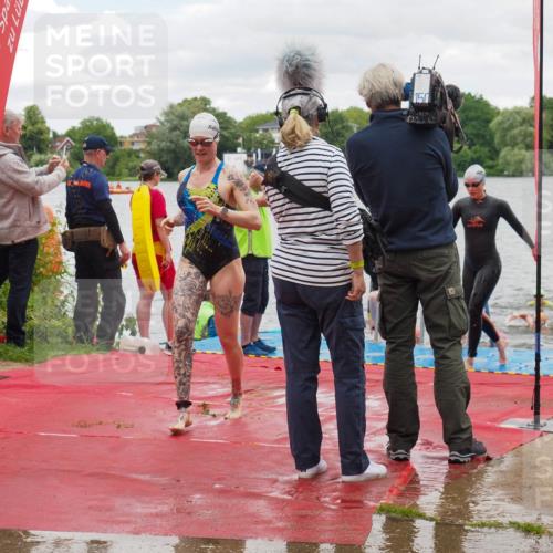 16.06.2024 - 7 Türme Triathlon KatJ http://msf.ph/oto/6322148 16.06.2024 12:11:26 Schwimmen 63, 80, 299, 312, 351, 354, 434, 435, 468, 499, 505, 577 meine-sportfotos.de