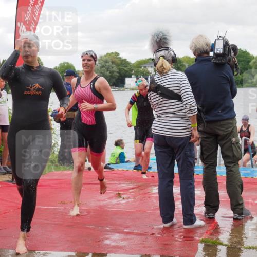 16.06.2024 - 7 Türme Triathlon KatJ http://msf.ph/oto/6322191 16.06.2024 12:11:29 Schwimmen 63, 80, 299, 312, 337, 351, 354, 434, 468, 499, 505, 577 meine-sportfotos.de