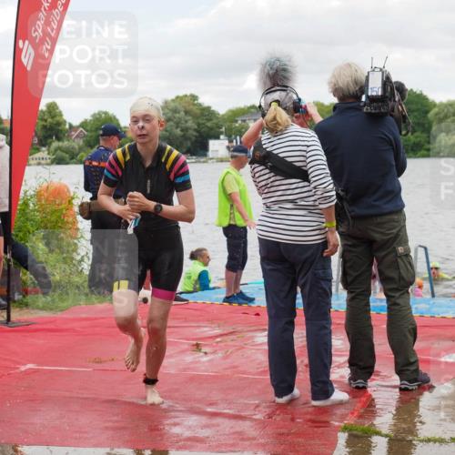 16.06.2024 - 7 Türme Triathlon KatJ http://msf.ph/oto/6322219 16.06.2024 12:11:30 Schwimmen 63, 80, 299, 312, 337, 351, 354, 434, 468, 499, 505, 577 meine-sportfotos.de