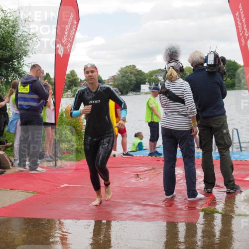 16.06.2024 - 7 Türme Triathlon KatJ http://msf.ph/oto/6322345 16.06.2024 12:11:43 Schwimmen 80, 299, 337, 354, 468 meine-sportfotos.de
