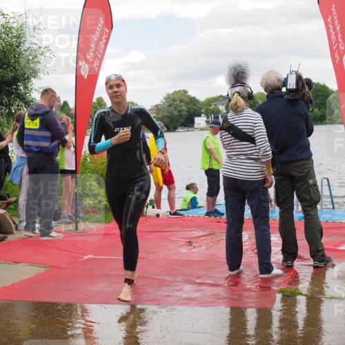 16.06.2024 - 7 Türme Triathlon KatJ http://msf.ph/oto/6322348 16.06.2024 12:11:43 Schwimmen 80, 299, 337, 354, 468 meine-sportfotos.de