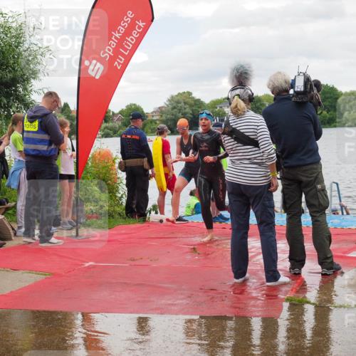 16.06.2024 - 7 Türme Triathlon KatJ http://msf.ph/oto/6322355 16.06.2024 12:11:45 Schwimmen 80, 299, 337, 468, 491 meine-sportfotos.de