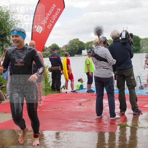 16.06.2024 - 7 Türme Triathlon KatJ http://msf.ph/oto/6322391 16.06.2024 12:11:47 Schwimmen 80, 337, 468, 491 meine-sportfotos.de