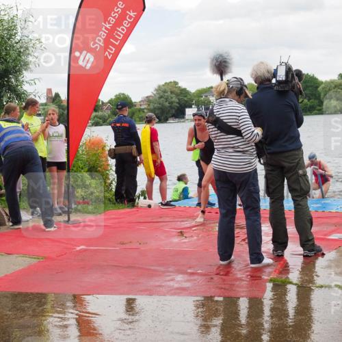 16.06.2024 - 7 Türme Triathlon KatJ http://msf.ph/oto/6322411 16.06.2024 12:11:49 Schwimmen 80, 337, 468, 491 meine-sportfotos.de