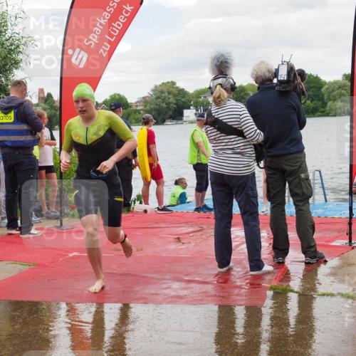 16.06.2024 - 7 Türme Triathlon KatJ http://msf.ph/oto/6322467 16.06.2024 12:11:52 Schwimmen 80, 337, 468, 491 meine-sportfotos.de