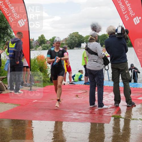 16.06.2024 - 7 Türme Triathlon KatJ http://msf.ph/oto/6322514 16.06.2024 12:12:00 Schwimmen 80, 337, 378, 468, 491 meine-sportfotos.de