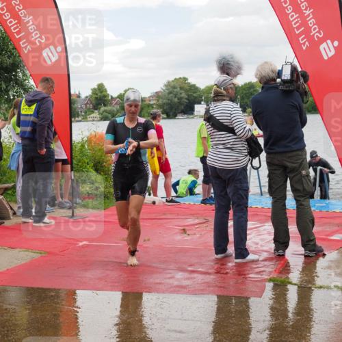 16.06.2024 - 7 Türme Triathlon KatJ http://msf.ph/oto/6322517 16.06.2024 12:12:00 Schwimmen 80, 337, 378, 468, 491 meine-sportfotos.de