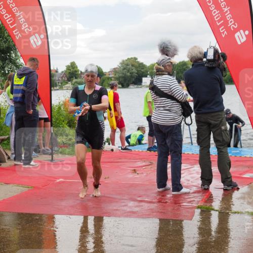 16.06.2024 - 7 Türme Triathlon KatJ http://msf.ph/oto/6322519 16.06.2024 12:12:00 Schwimmen 80, 337, 378, 468, 491 meine-sportfotos.de