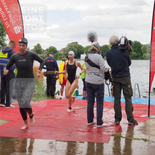 16.06.2024 - 7 Türme Triathlon KatJ http://msf.ph/oto/6322549 16.06.2024 12:12:05 Schwimmen 337, 378, 468, 491 meine-sportfotos.de